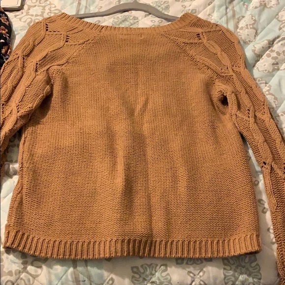 Old Navy Long Sleeve - Picture 3 of 4